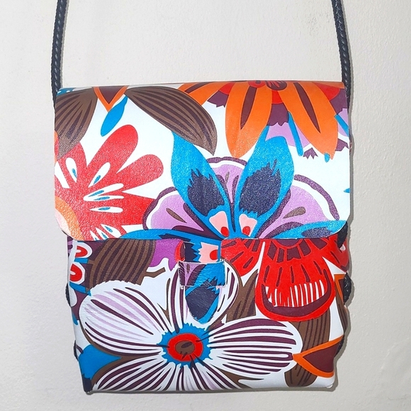Leather Crossbody Messenger bag Artisan Handmade Floral Print Lined NEW - Picture 1 of 7
